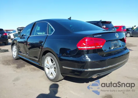 2015 Volkswagen Passat 2.0L Tdi Sel Premium from USA, damaged, VIN 1VWCV7A37FC108300